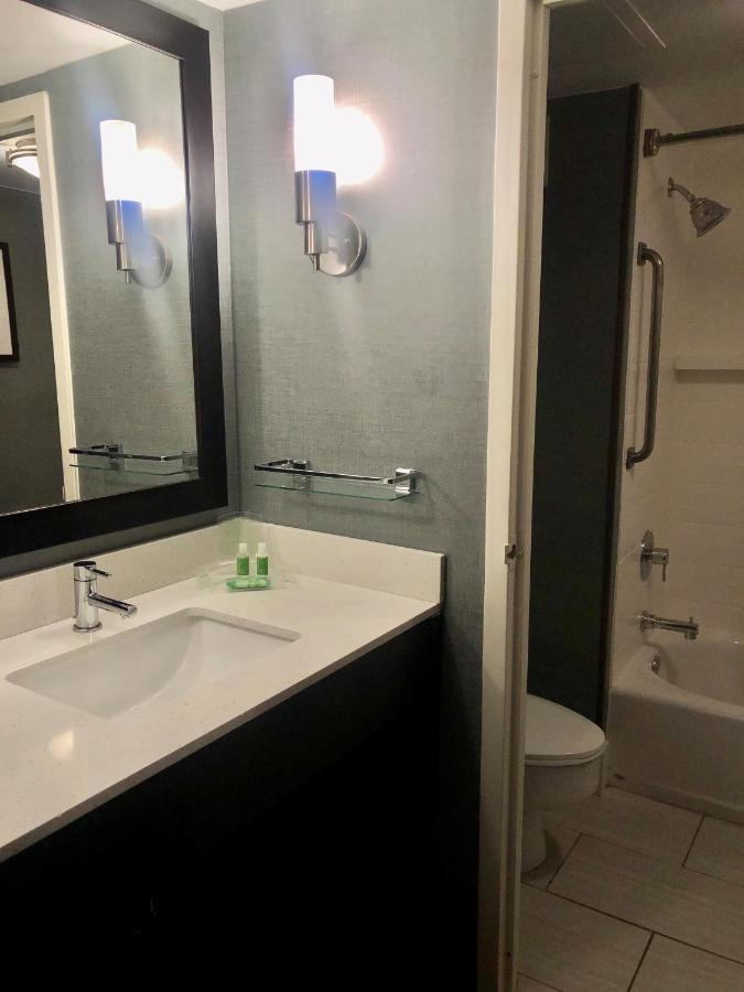 Holiday Inn Youngstown-South - Boardman By Ihg Exterior photo